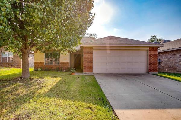 8660 Boswell Meadows Drive, Fort Worth, TX 76179