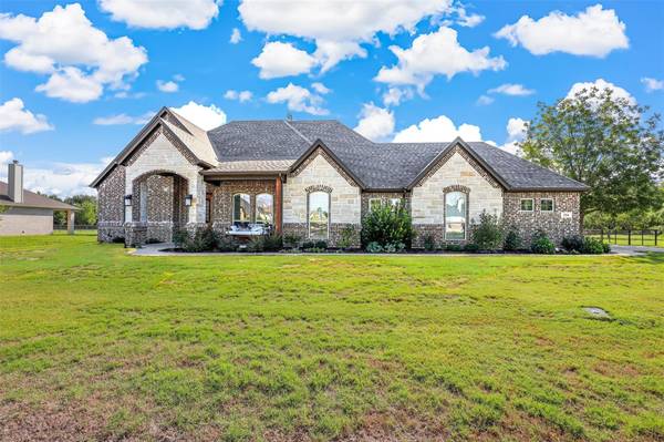 234 Odell Road, Springtown, TX 76082