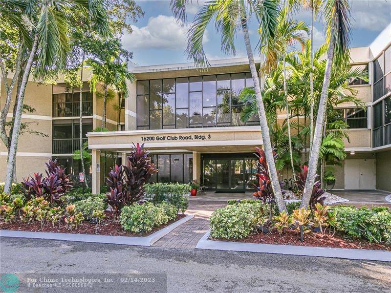 16200 Golf Club Rd  #301, Weston, FL 33326