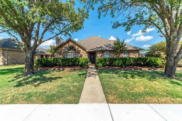 402 Adams Avenue, Wylie, TX 75098