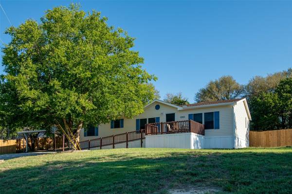 4205 Cortez Court, Granbury, TX 76048