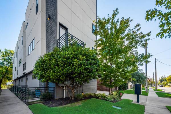 5914 Lindell Avenue #400, Dallas, TX 75206