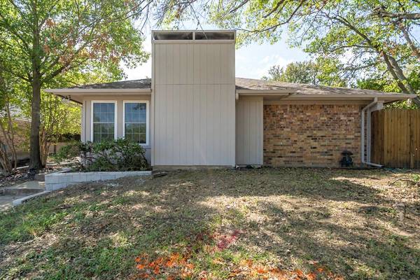 5360 Colony Hill Road,  Fort Worth,  TX 76112