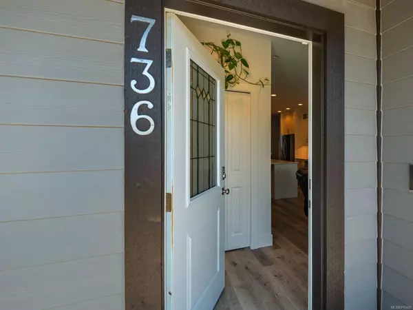 Parksville, BC V9P 0G5,736 Briarwood Dr