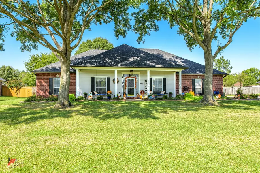 219 Ridgefield Drive, Bossier City, LA 71111