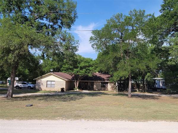 137 County Road 1759A, Clifton, TX 76634