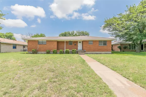 Desoto, TX 75115,523 Highlands Drive