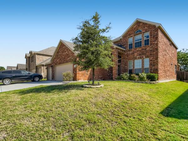 621 Racine Drive, Oak Point, TX 75068