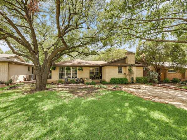 731 Downing Drive, Richardson, TX 75080