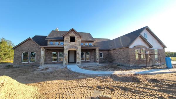 1005 Bobcat Drive, Weatherford, TX 76087