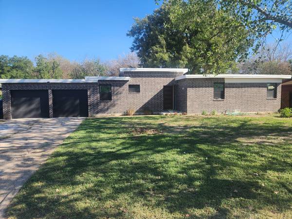 6741 Mike Drive, North Richland Hills, TX 76180