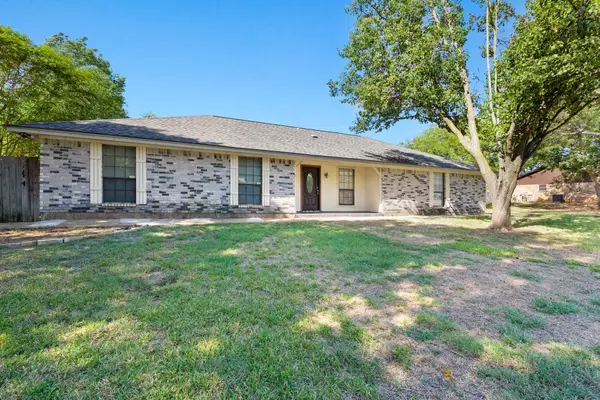 Mansfield, TX 76063,303 Lantern Ridge Drive