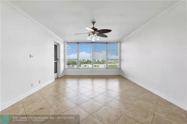 Lauderdale By The Sea, FL 33062,1620 S Ocean Blvd  #7J