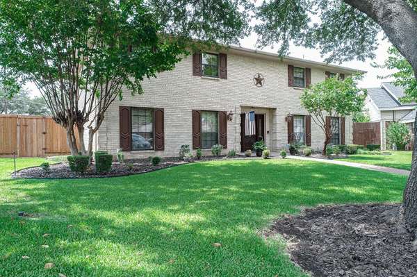 2608 Kelsey Court,  Plano,  TX 75075