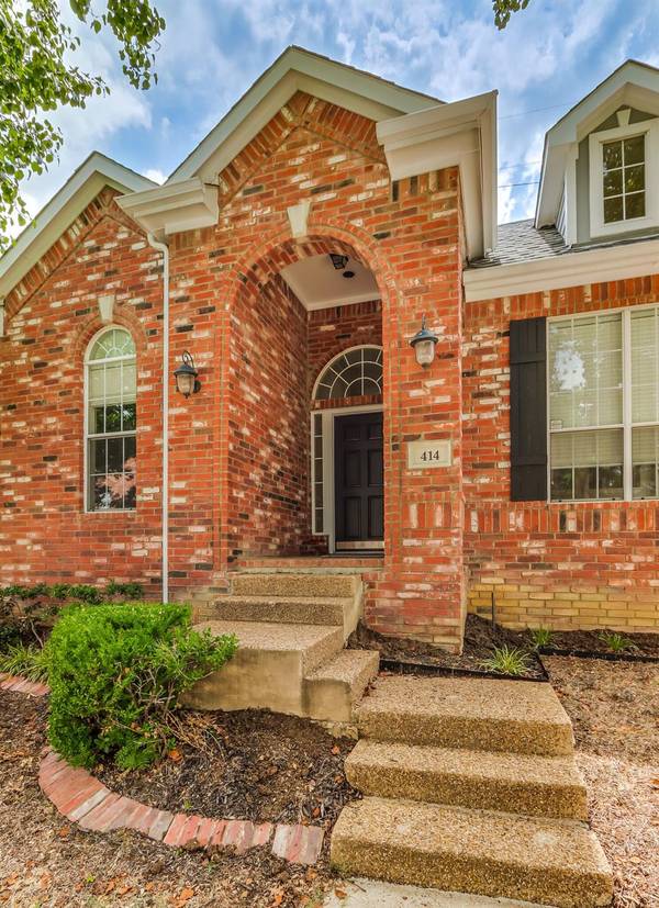 414 Southridge Way, Irving, TX 75063