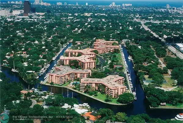 Fort Lauderdale, FL 33315,900 River Reach Dr  #318