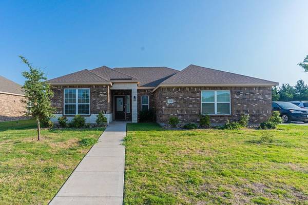 705 Milas Lane, Glenn Heights, TX 75154