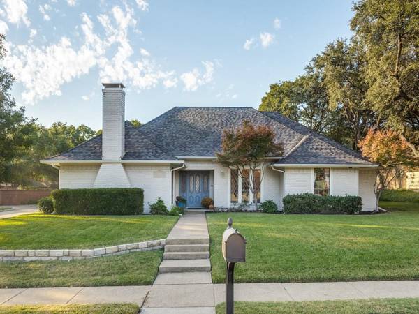 1800 Cross Bend Road, Plano, TX 75023