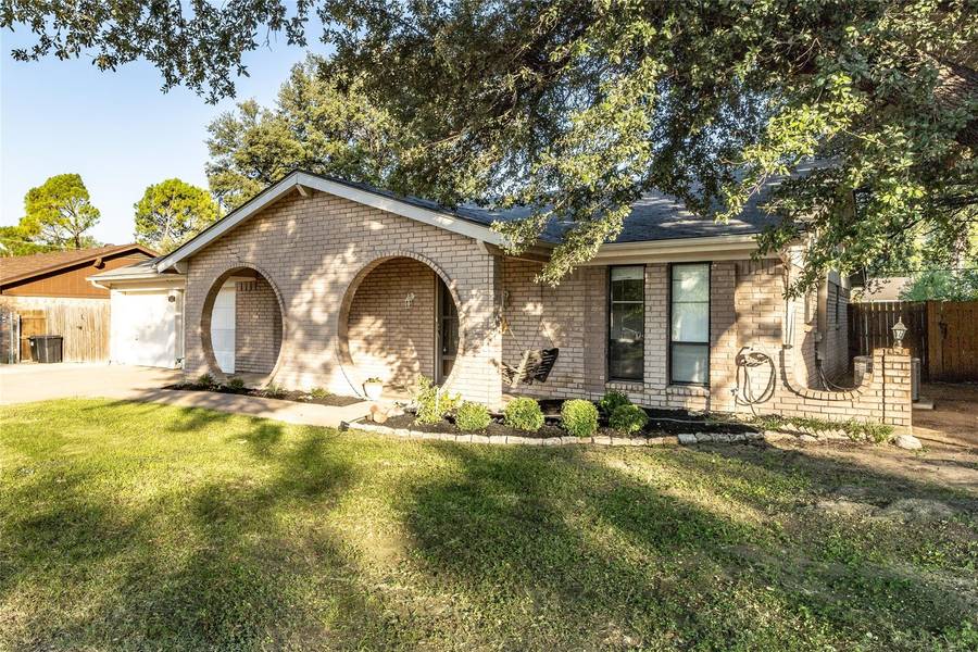 7537 Jean Ann Drive, North Richland Hills, TX 76180