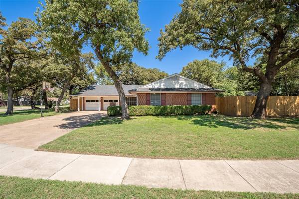 612 Hartin Circle, Irving, TX 75061