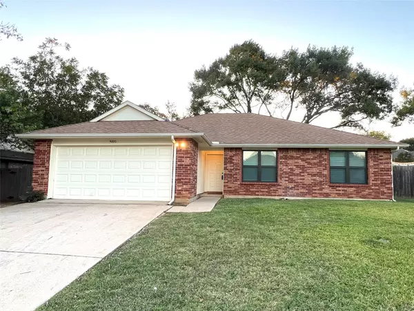 4000 Blueridge Court, Arlington, TX 76016