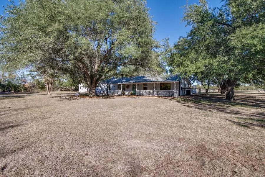 4297 County Road 2208, Greenville, TX 75402