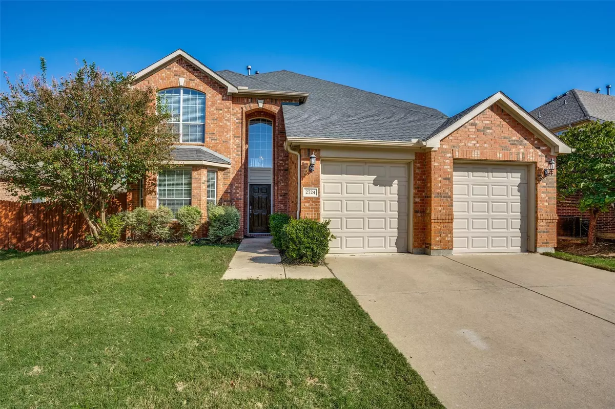 Grand Prairie, TX 75050,2724 Meadow Lake Drive