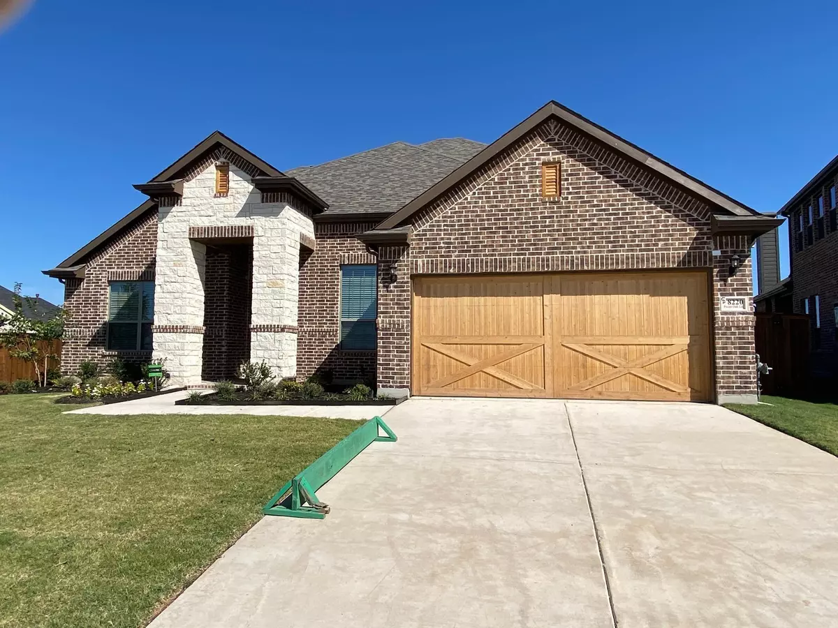 Mckinney, TX 75071,8220 Pecan Oak Drive