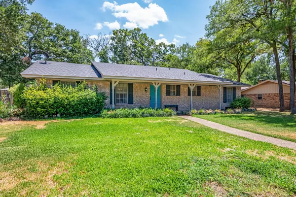 413 Forrest Lane, Corsicana, TX 75110