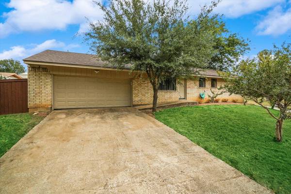 52 Jacqueline Lane, Denison, TX 75020