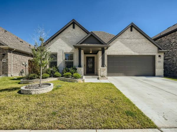 11828 Toppell Trail, Fort Worth, TX 76052