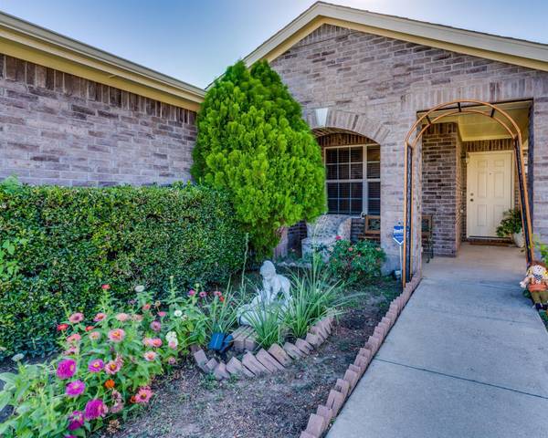 5140 Placid Drive, Haltom City, TX 76117