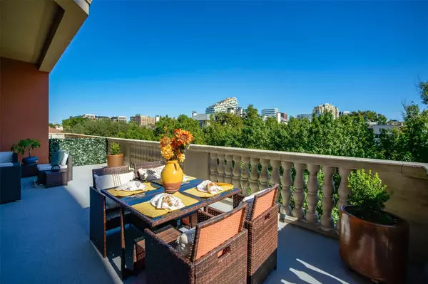 3535 Gillespie Street #308, Dallas, TX 75219