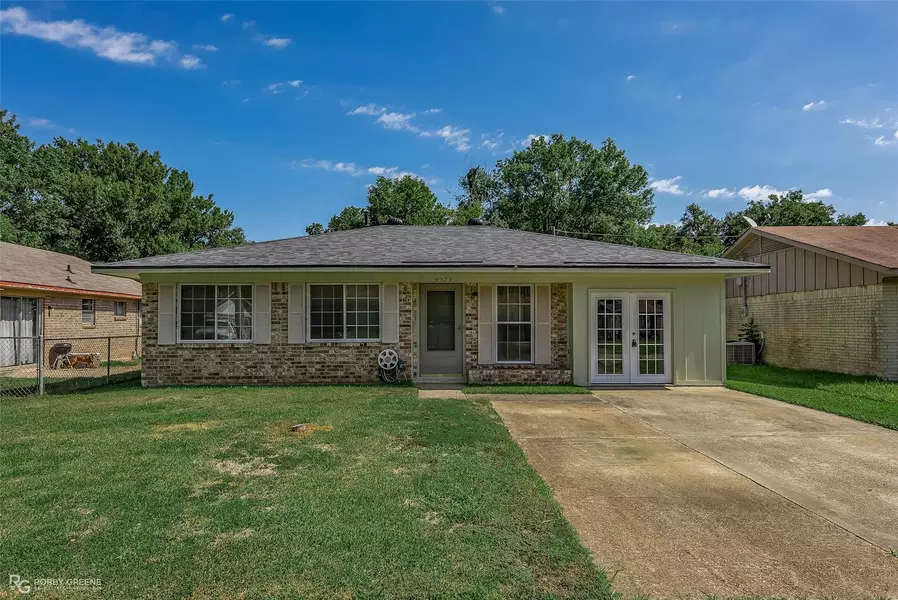 4923 Laurel Lane, Bossier City, LA 71111