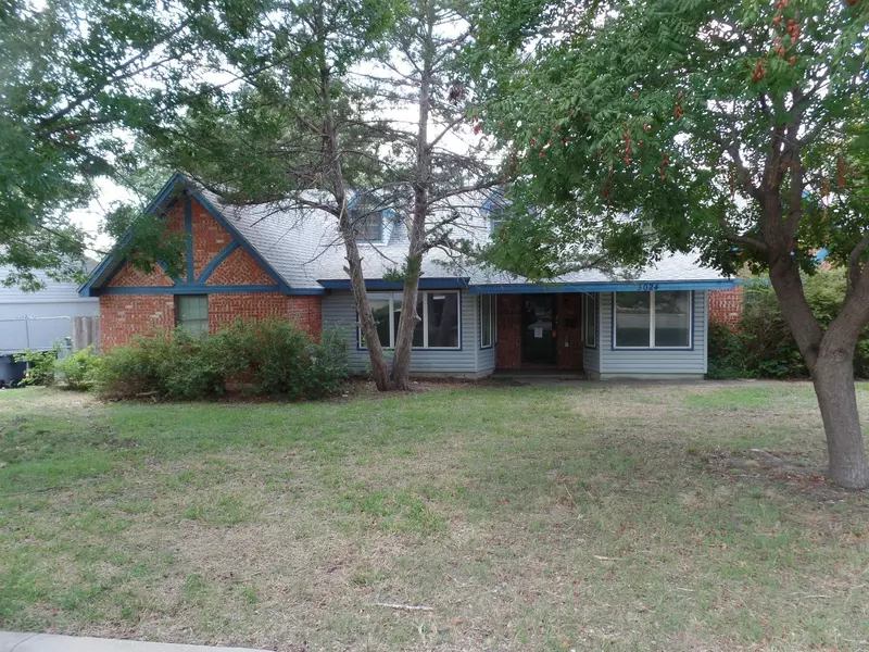 3024 Santa Fe Trail, Fort Worth, TX 76116