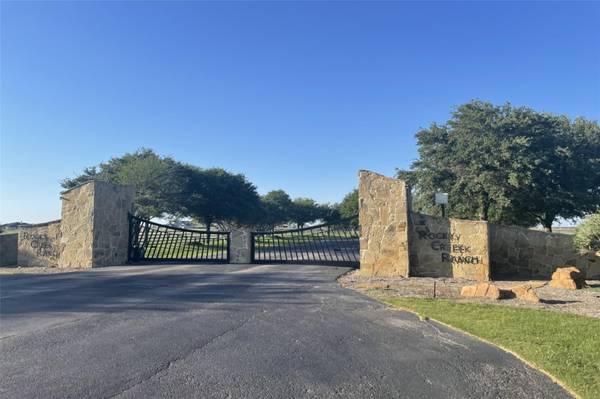 10602 W Rocky Creek Road, Crowley, TX 76036