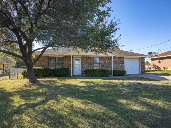 Palmer, TX 75152,503 W Jefferson Street