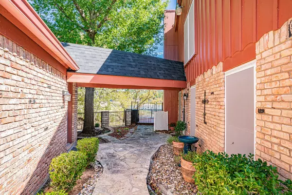 Granbury, TX 76049,5005 Santa Elena Court