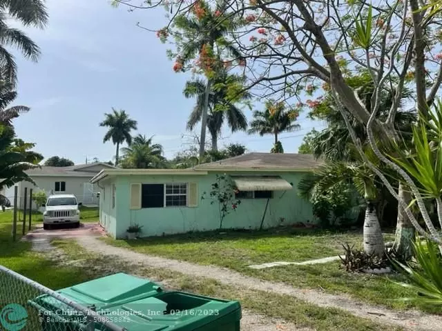 608 SE 2nd Ave, Dania Beach, FL 33004