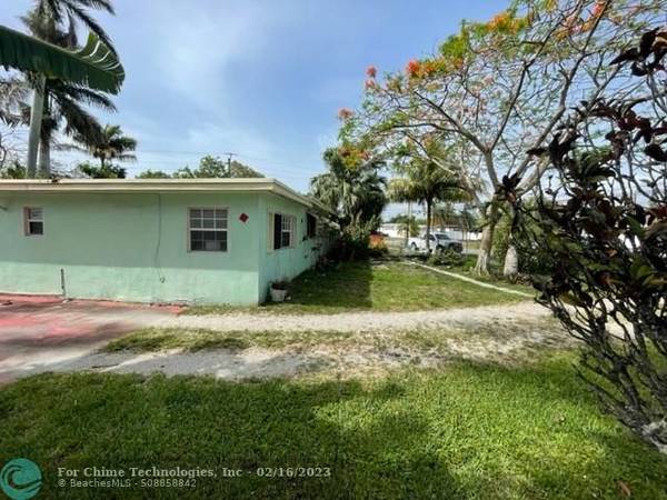 Dania Beach, FL 33004,608 SE 2nd Ave