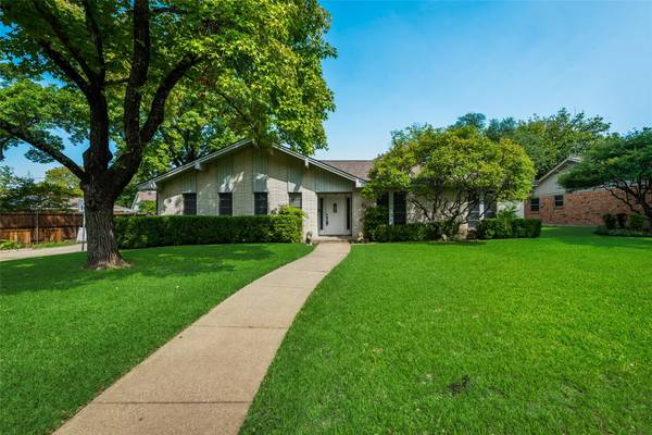 920 Loganwood Avenue, Richardson, TX 75080