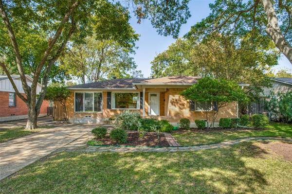 420 Hanbee Street, Richardson, TX 75080