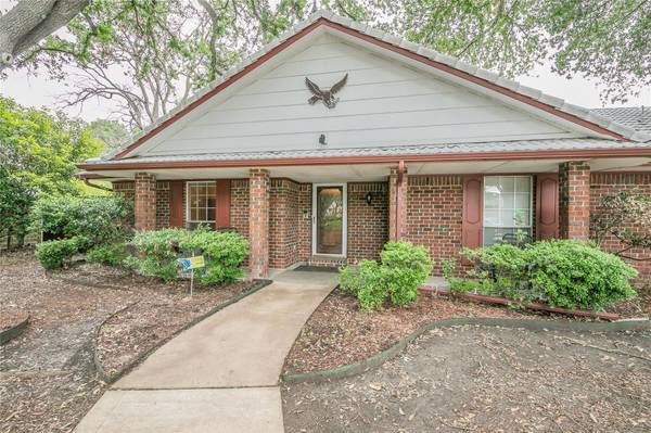 218 High Brook Drive, Richardson, TX 75080