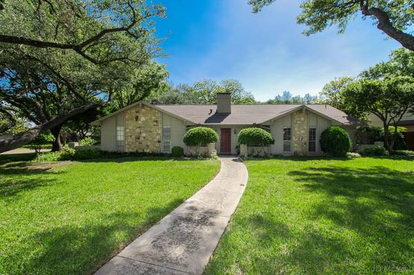 2424 Canyon Creek Drive, Richardson, TX 75080