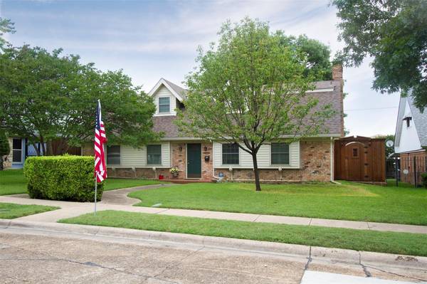 1430 Stagecoach Drive, Richardson, TX 75080