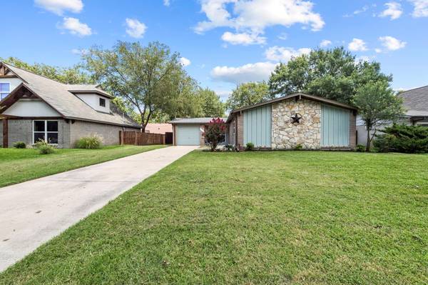 806 Greenhaven Drive, Richardson, TX 75080