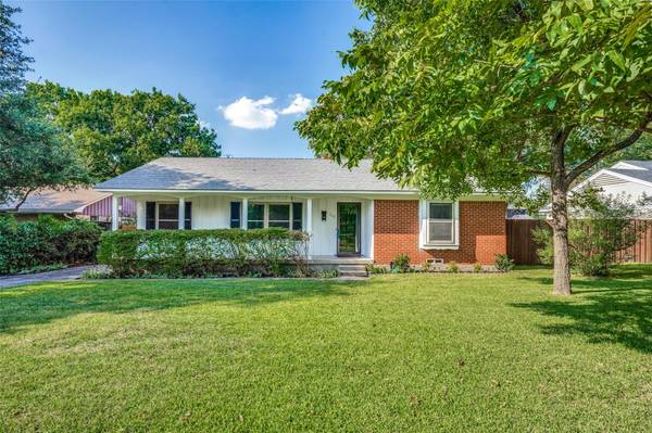 724 Devonshire Drive, Richardson, TX 75080