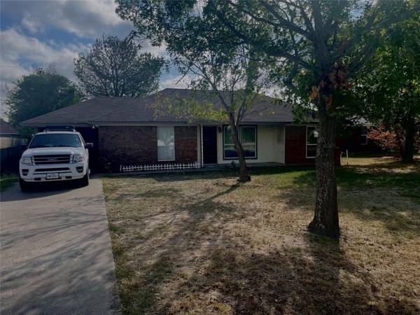 316 Windjammer Road, Gun Barrel City, TX 75156