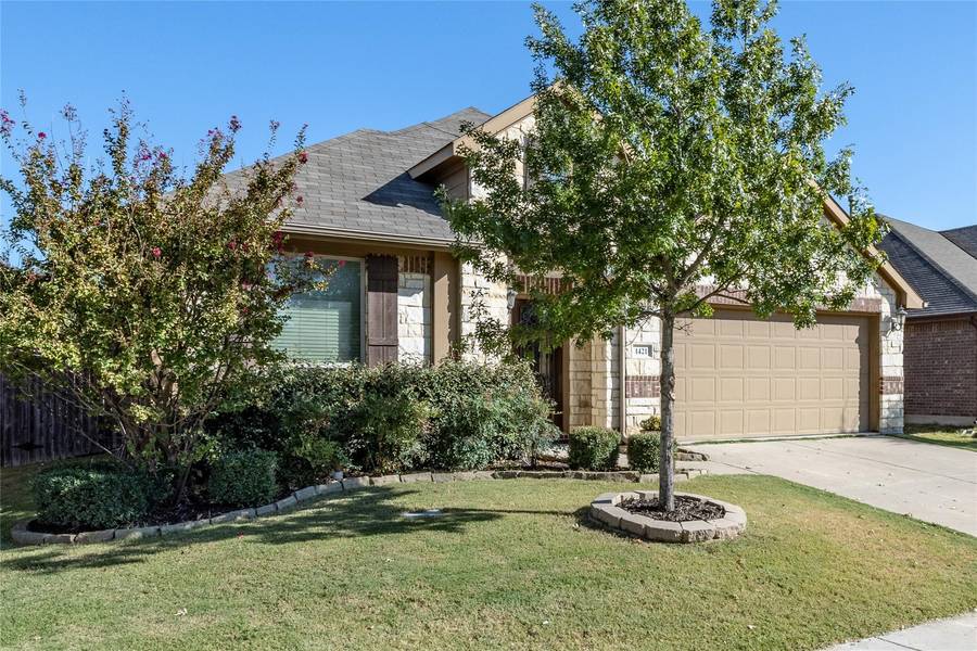 1421 Cockatiel Drive, Little Elm, TX 75068