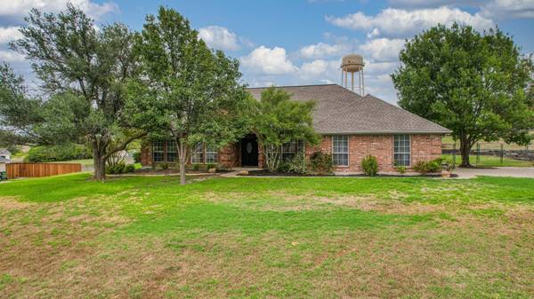 924 Trinity Court, Willow Park, TX 76087